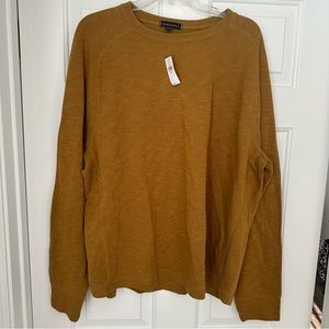 Banana Republic Crewneck Shirt